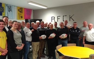 Cérémonie de remise des ballons offerts par la FFR aux clubs du Finistère